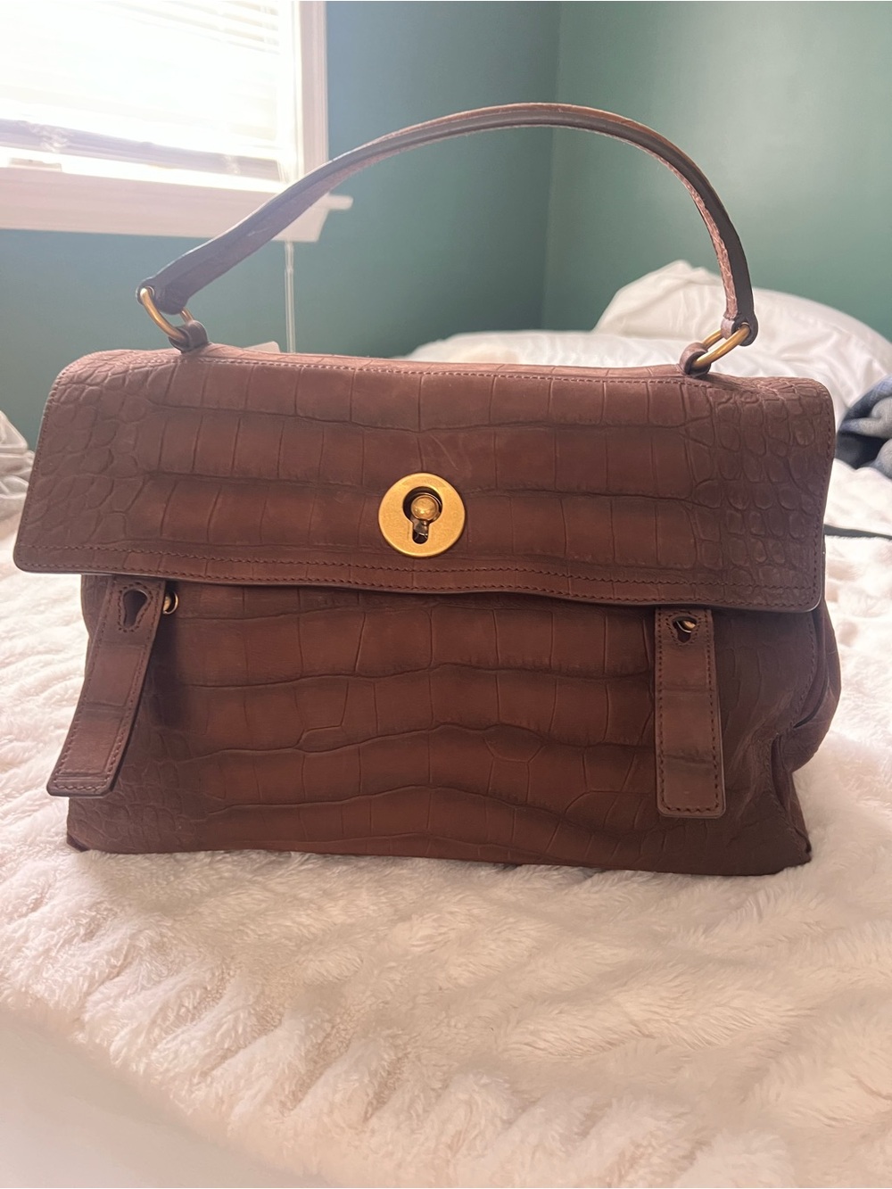 Yves Saint Laurent Sac Muse Two Large
